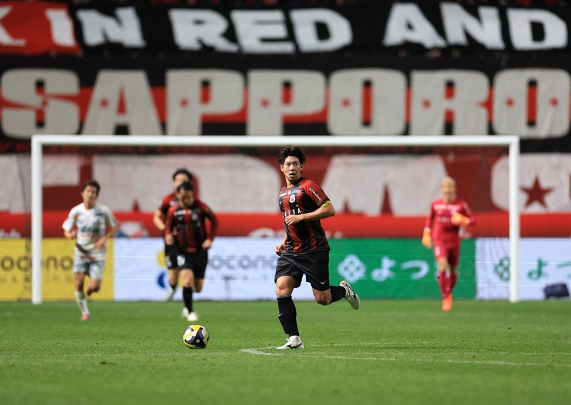 北海道コンサドーレ札幌、今季最終戦を白星で飾る 深井一希が現役