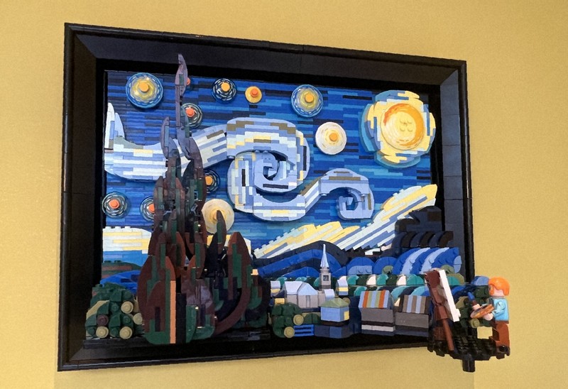 大人もハマるレゴの世界 日本でも売り上げ倍増 14万円超の商品も