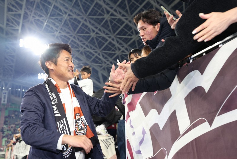 ヴィッセル神戸・吉田監督が退任「方針の違いあった」 サッカーJ1