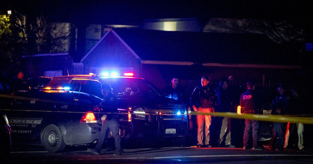 4 dead and 10 wounded in shooting at banquet hall in Stockton, California