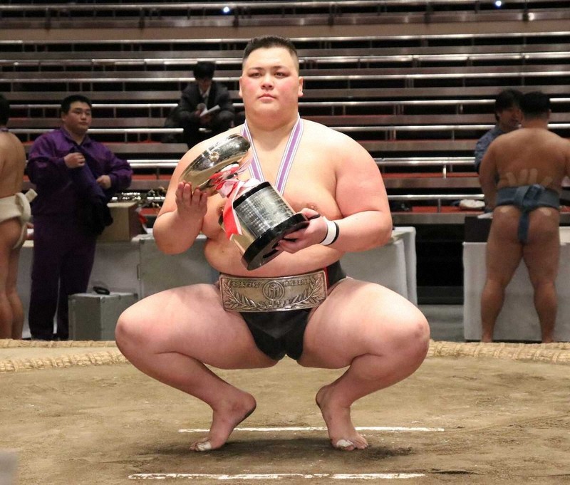 アマチュア横綱に輝いた日大の鮫島（撮影・中村　和也）