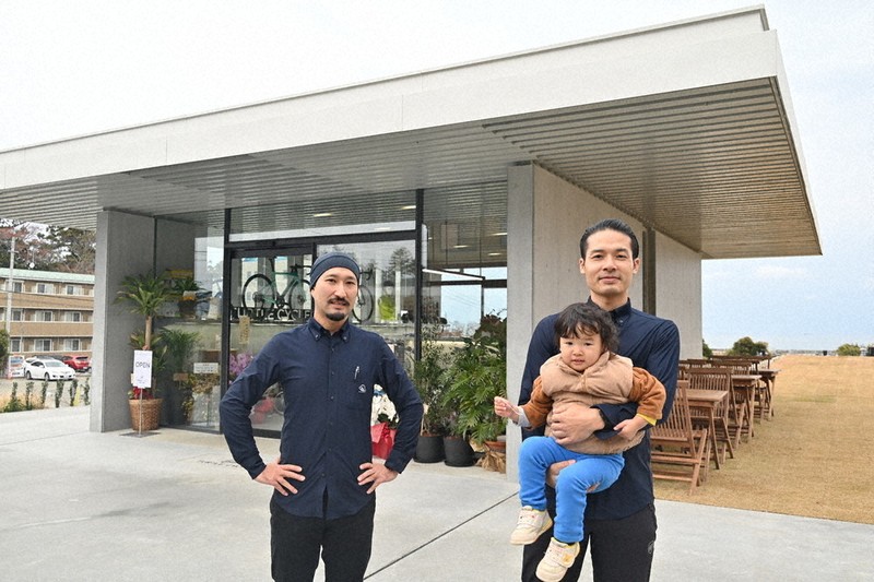 富岡に自転車文化を 専門店オープン 家族で移住の野田さん 初心者から
