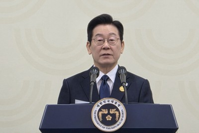 アジア太平洋経済協力会議（APEC）首脳会議閉幕後に記者会見する韓国の李在明大統領＝韓国南東部・慶州で2025年11月1日午後1時4分、日下部元美撮影