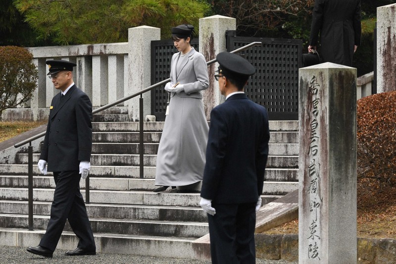 愛子さまが昭和天皇陵などを参拝 ラオス訪問を報告 [写真特集1/9