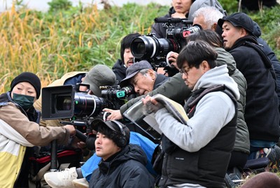ひとシネマ：名手・木村大作さん 「港のひかり」に刻む能登の景色と