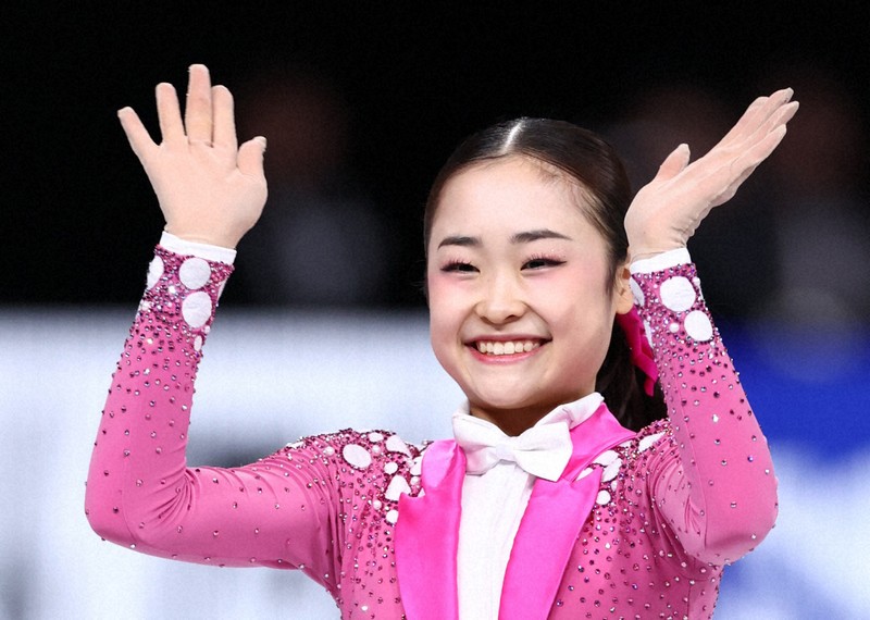 フィギュア・島田麻央が世界ジュニア4連覇 大会初 来季シニアへ | 毎日新聞