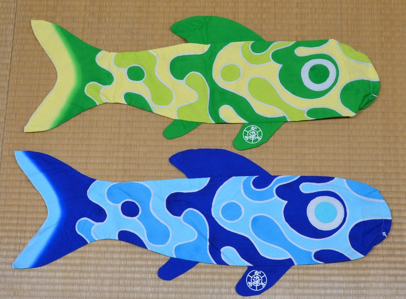 ノーベル賞北川さんの開発素材で特製こいのぼり 万博で話題、販売へ