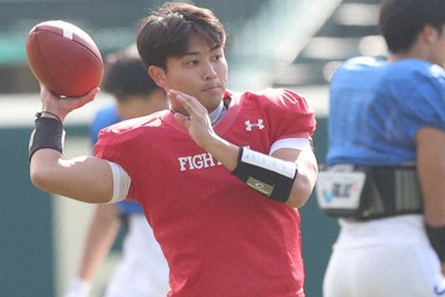 公開練習で汗を流す関学大・星野太吾（撮影・北條　貴史）