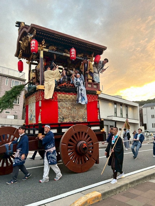 ユネスコ無形文化遺産登録の大津祭・曳山行事 継承の課題大きく | 毎日新聞