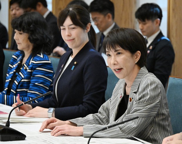 Mainichi poll on Japan's policies on foreigners unveils public concerns