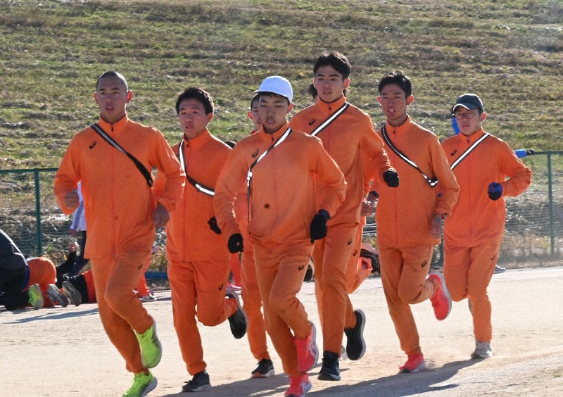 埼玉栄駅伝部ユニフォームランパン 埼玉栄駅伝部ユニフォームランパン 埼玉栄高校駅伝部のユニフォーム