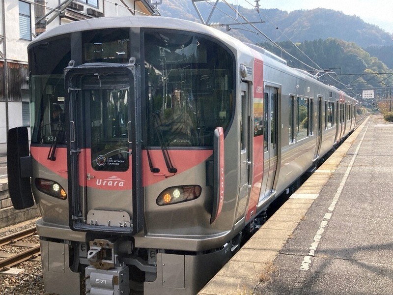 Urara」 来春山陰線へ 普通新型23年ぶり 旧国鉄系車引退 ／島根 | 毎日新聞