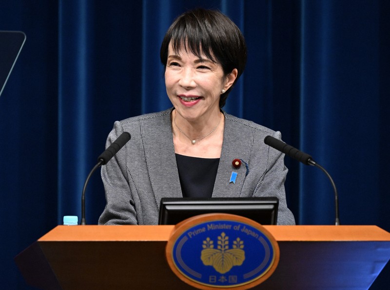 臨時国会の閉会を受け、記者会見で発言する高市早苗首相=首相官邸で2025年12月17日午後5時22分、平田明浩撮影