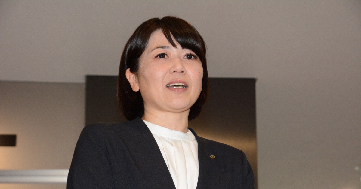 Ex-mayor of Japan's Maebashi who quit over 'love hotel' rendezvous to run again