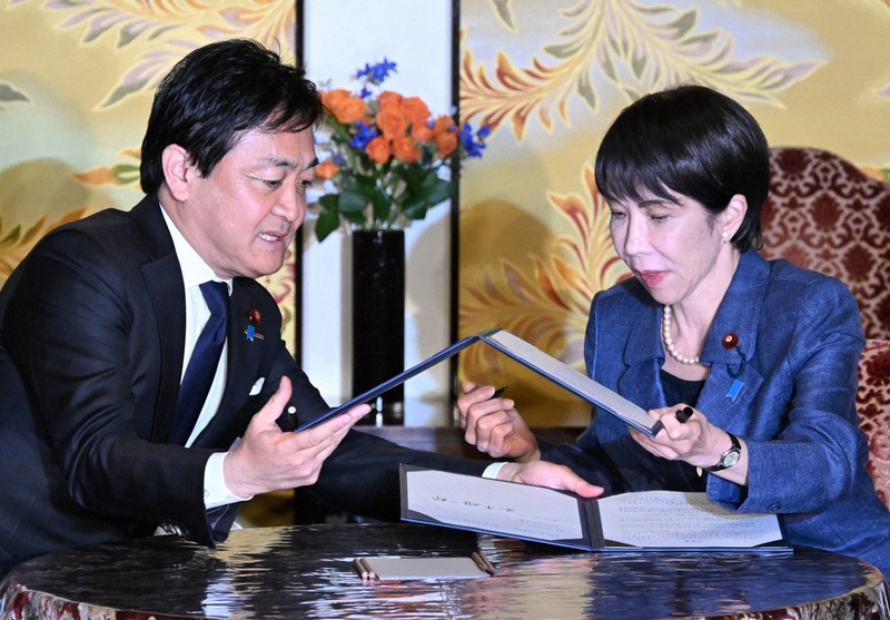 自民と国民民主、「年収の壁」178万円で合意 26年度予算も協力 | 毎日新聞