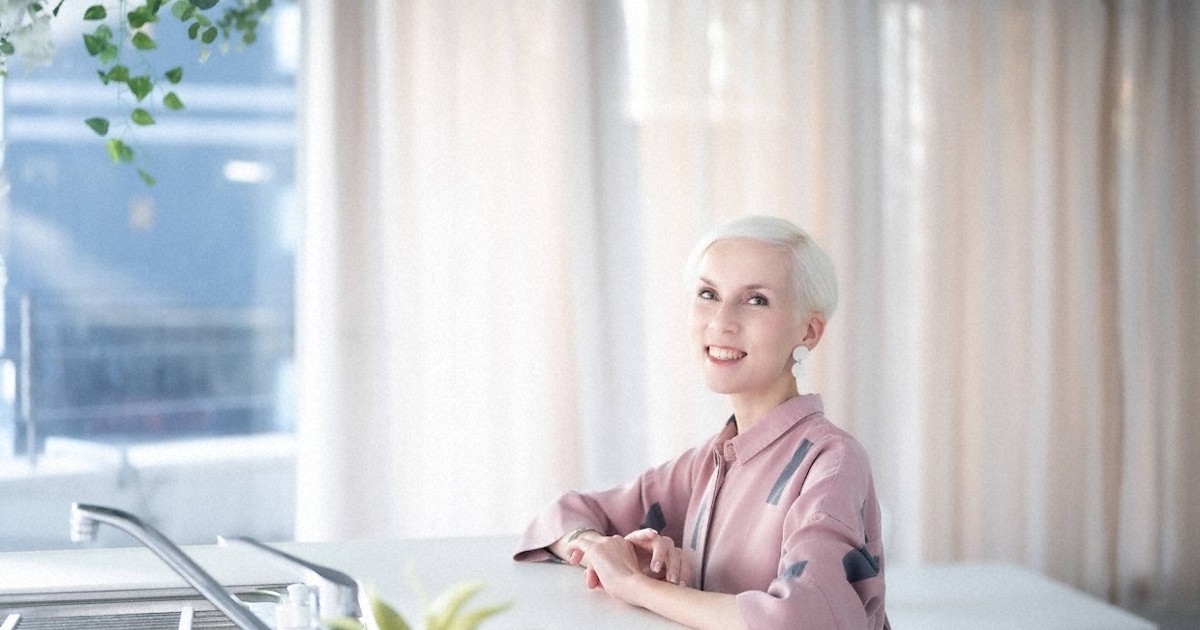 「幸福度1位」　フィンランド人インフルエンサーが日本を選んだ理由