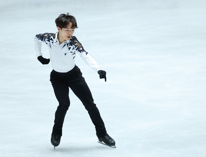 全日本フィギュアきょう開幕 男子 鍵山優真、佐藤駿ら軽快な動き