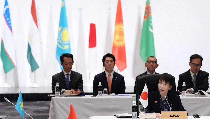 日本と中央アジア、「ウィンウィン」に双方の思惑 カギは20年前に