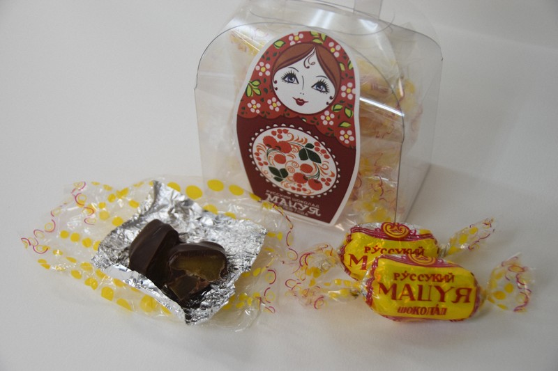 ロシアチョコ「マツヤ」が新商品 五泉特産のリンゴとの出会い 新潟