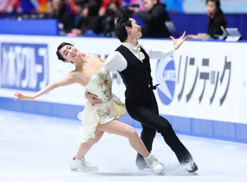 フィギュアテキスト速報 全日本選手権2025・女子フリー | 毎日新聞