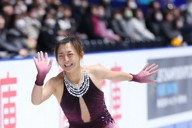 鍵山、佐藤、三浦 五輪へ羽ばたく「三羽ガラス」 全日本フィギュア