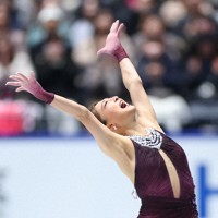 女子フリー、会心の表情で演技を終える坂本＝猪飼健史撮影