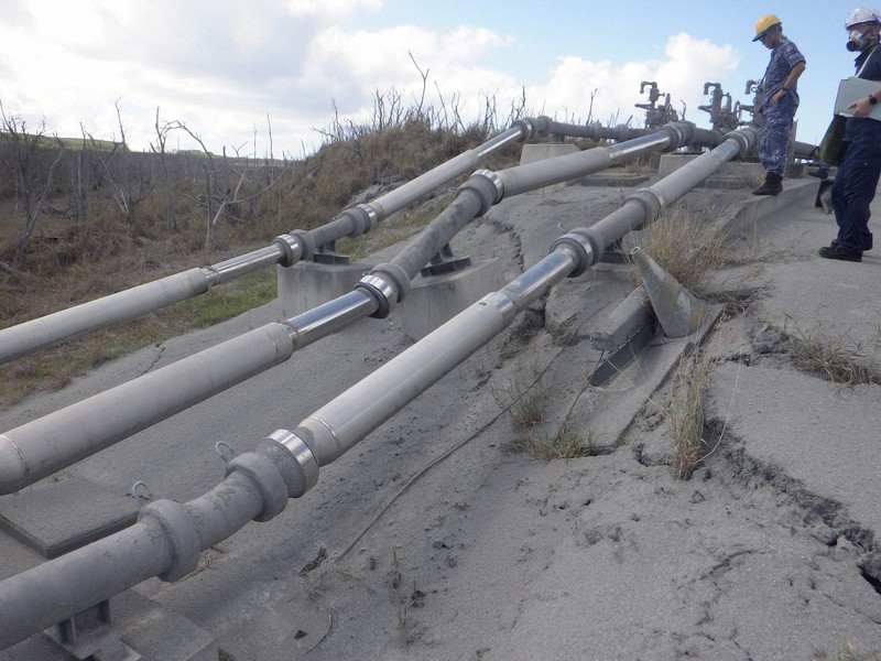 消えた沈船 硫黄島火山活動の今 | 毎日新聞