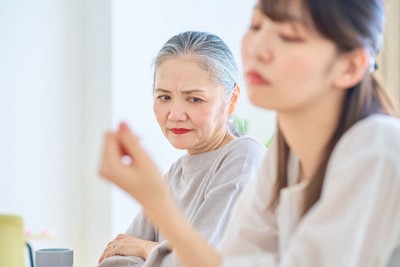 年末年始といえば帰省だが、「義実家」への里帰りを誰もが心待ちにしているとは限らない（写真はイメージ）＝ゲッティ