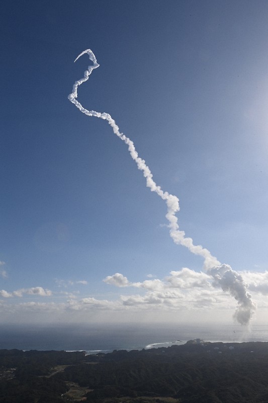 H3ロケット打ち上げ 第2段エンジンが早期燃焼終了 [写真特集1/11