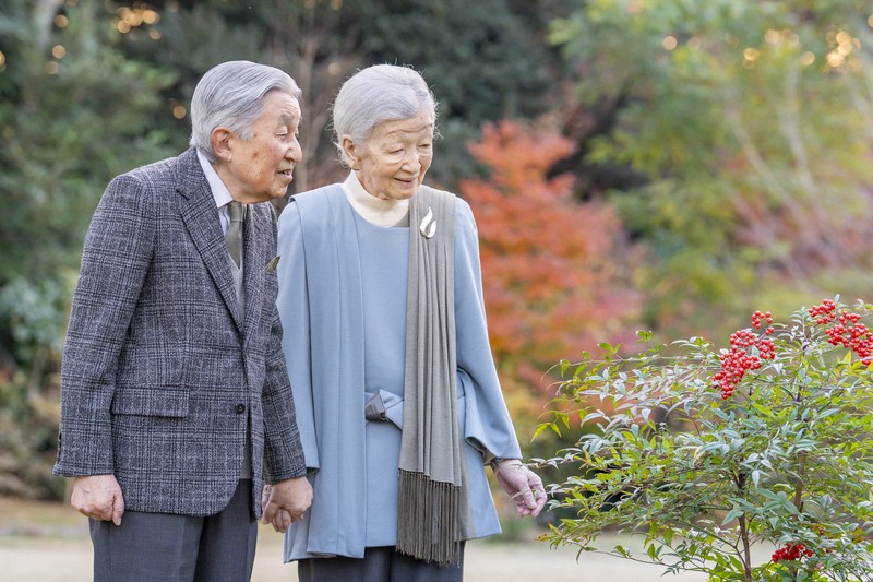上皇さま 92歳の誕生日 [写真特集1/27] | 毎日新聞