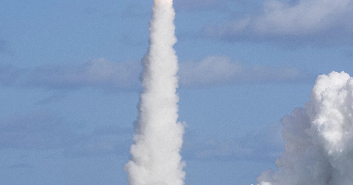 Japanese H3 rocket fails to put geolocation satellite into orbit