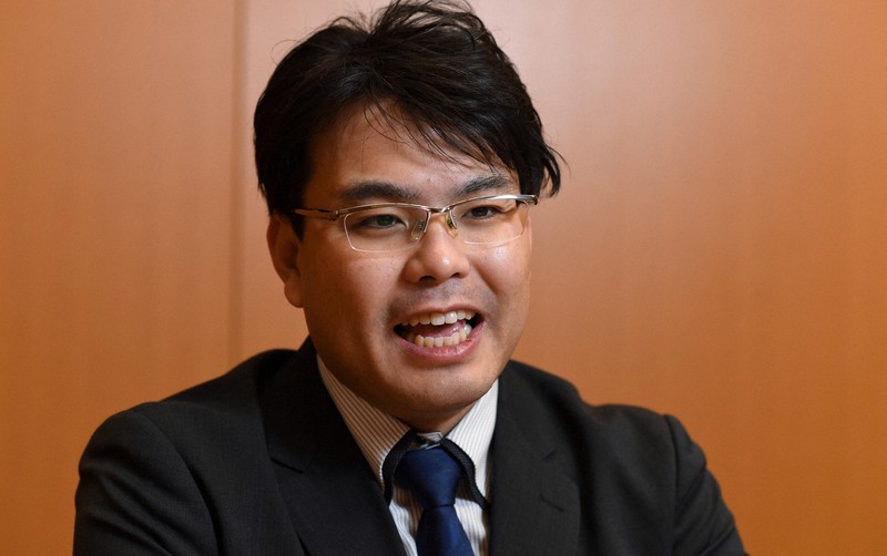 スーパーレア以上　約10000枚 1万枚　業者仕入れ　引退品　日版 値上げに消費者は納得？ 帝国データバンク担当者が見る企業の動向