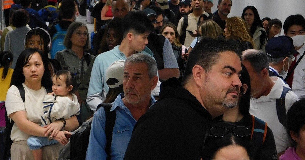 Japan weighs 2,000-3,000 yen fee for new pre-travel screening system