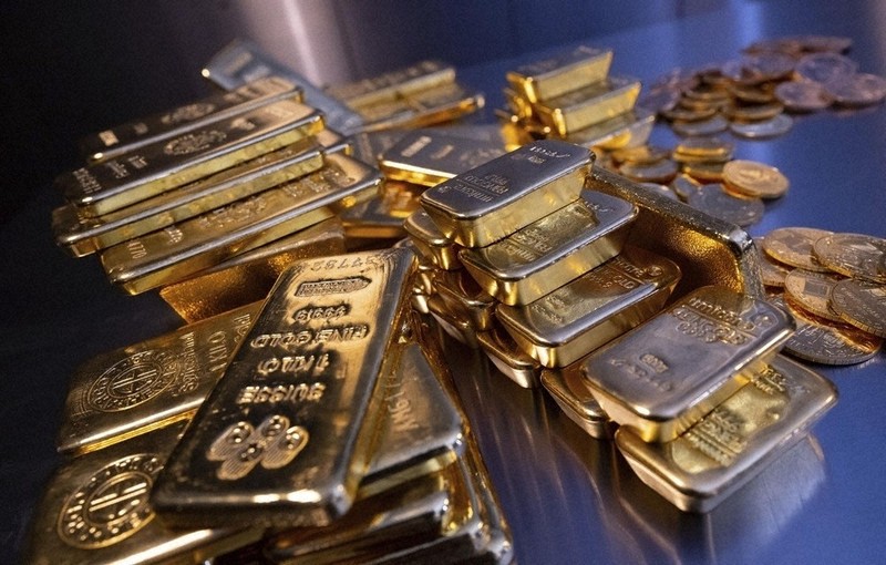 金価格、初の2万5000円超え 地政学リスク高まり受け最高値 | 毎日新聞