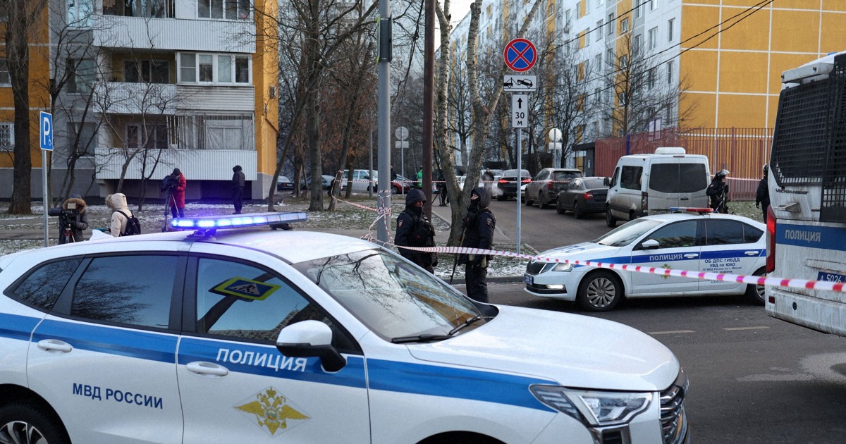 モスクワで爆発 警官ら3人死亡 2日前にも露軍幹部犠牲の爆発事件