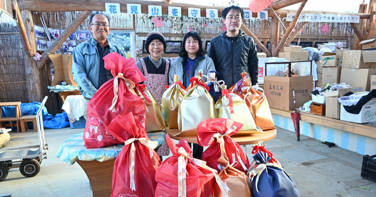 福島の震災遺児にクリスマスの贈り物　「せめて子でいられる時間を」