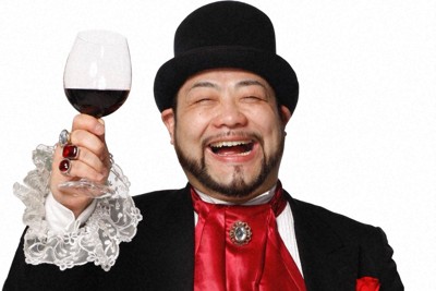 お笑いコンビ「髭男爵」の山田ルイ53世さん＝サンミュージック提供