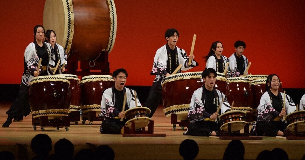博多高が審査員特別賞 和太鼓日本一決定戦 ／福岡 | 毎日新聞