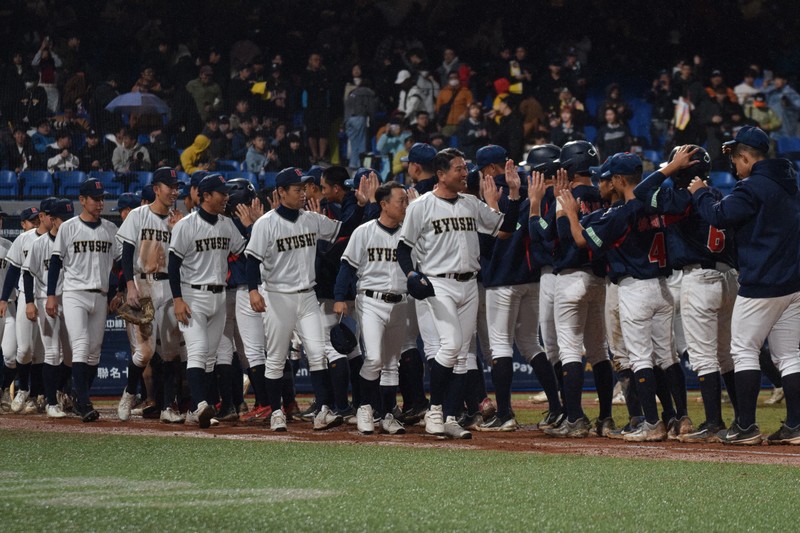 日台高校野球親善大会が開幕 4000人超の観客、台湾独特の応援も [写真