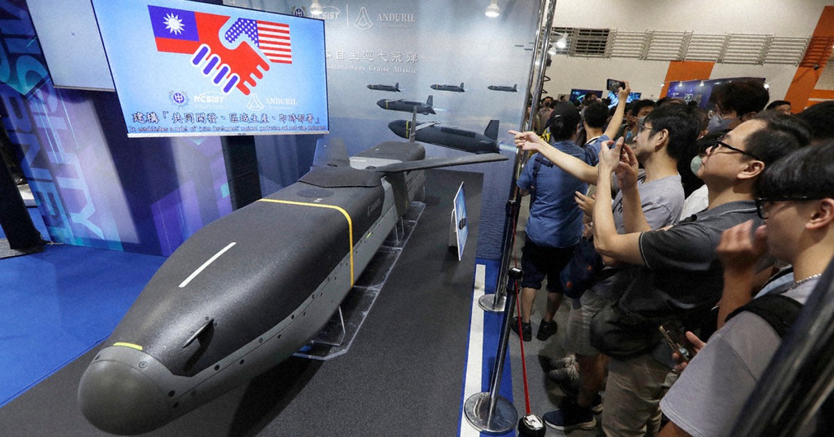 China sanctions 20 US defense companies and 10 executives over massive arms sales to Taiwan