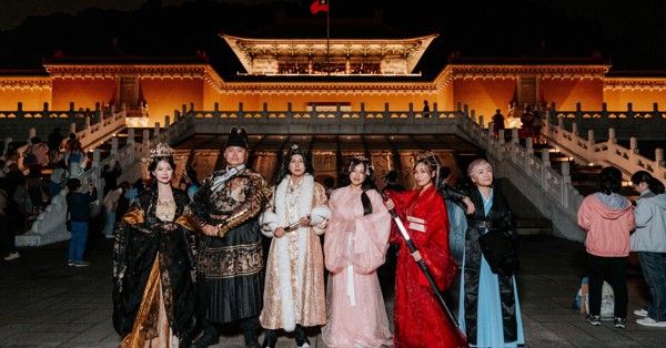 写真 | 毎日新聞