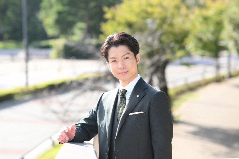 今を生きる、今を書く：アリーナの乱立と劇場のトリアージ＝町田樹/63