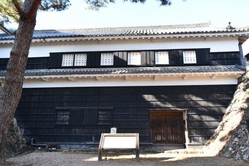 本丸全てが築城当時のまま現存 美しさ