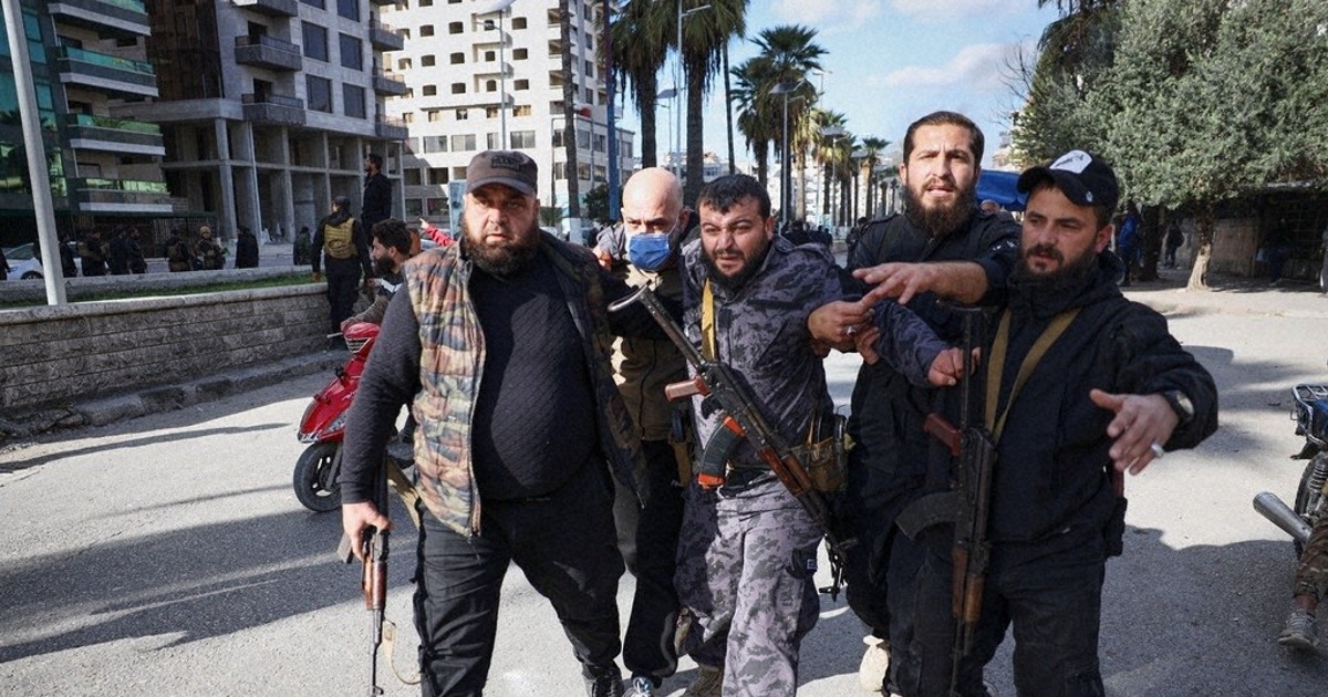 4 dead, dozens injured in Syria during clashes between Alawites, counterdemonstrators