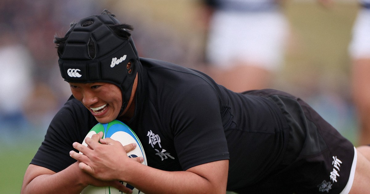 御所実－秋田工（2回戦）全国高校ラグビー [写真特集1/6] | 毎日新聞