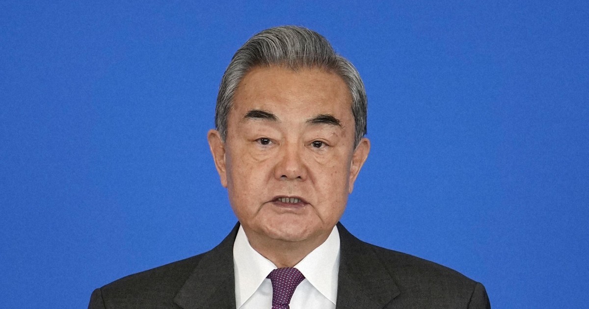 China's top diplomat criticizes Japan PM for challenging sovereignty