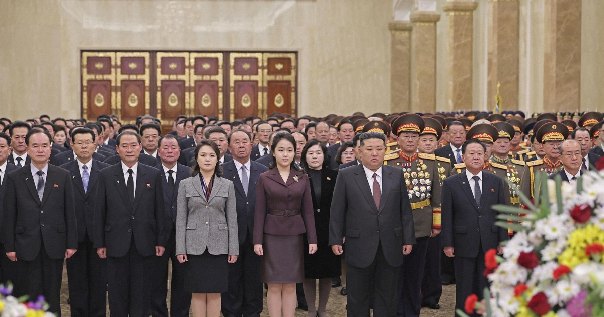N. Korean leader Kim's daughter makes 1st public visit to state mausoleum
