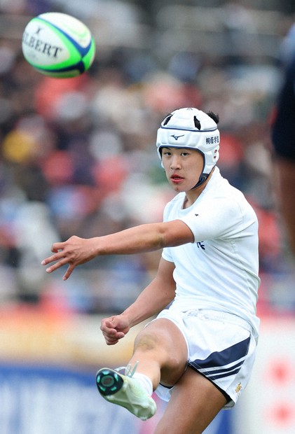 40メートルは「行ける」 桐蔭学園の華麗な足技 高校ラグビー | 毎日新聞