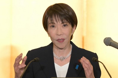 伊勢神宮参拝後に記者会見する高市早苗首相＝三重県伊勢市で2026年1月5日午後2時43分、山崎一輝撮影