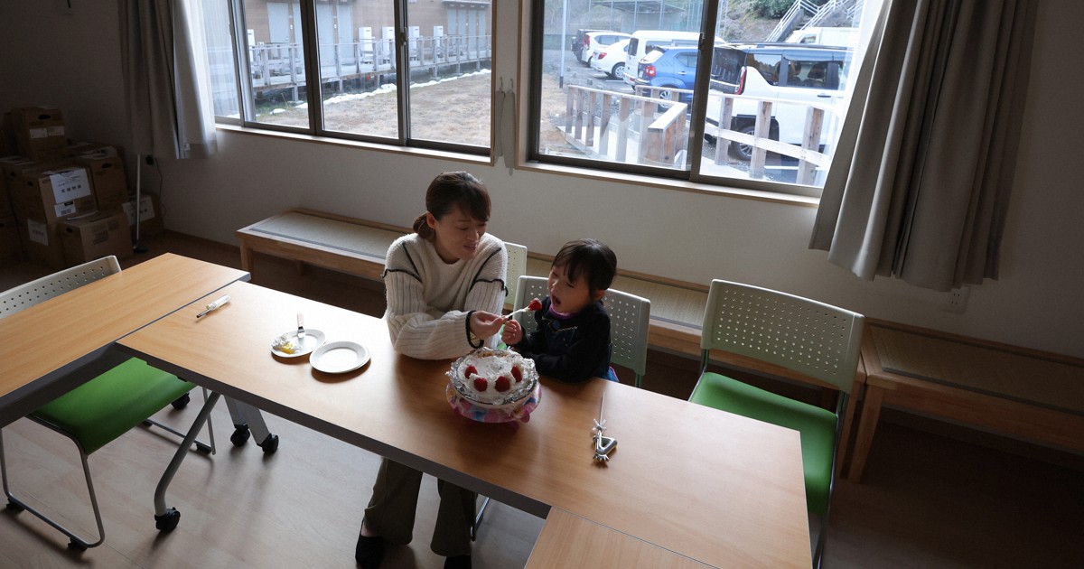 eye:続く仮設住宅暮らし、手作りケーキで祝った娘の誕生日　能登地震2年